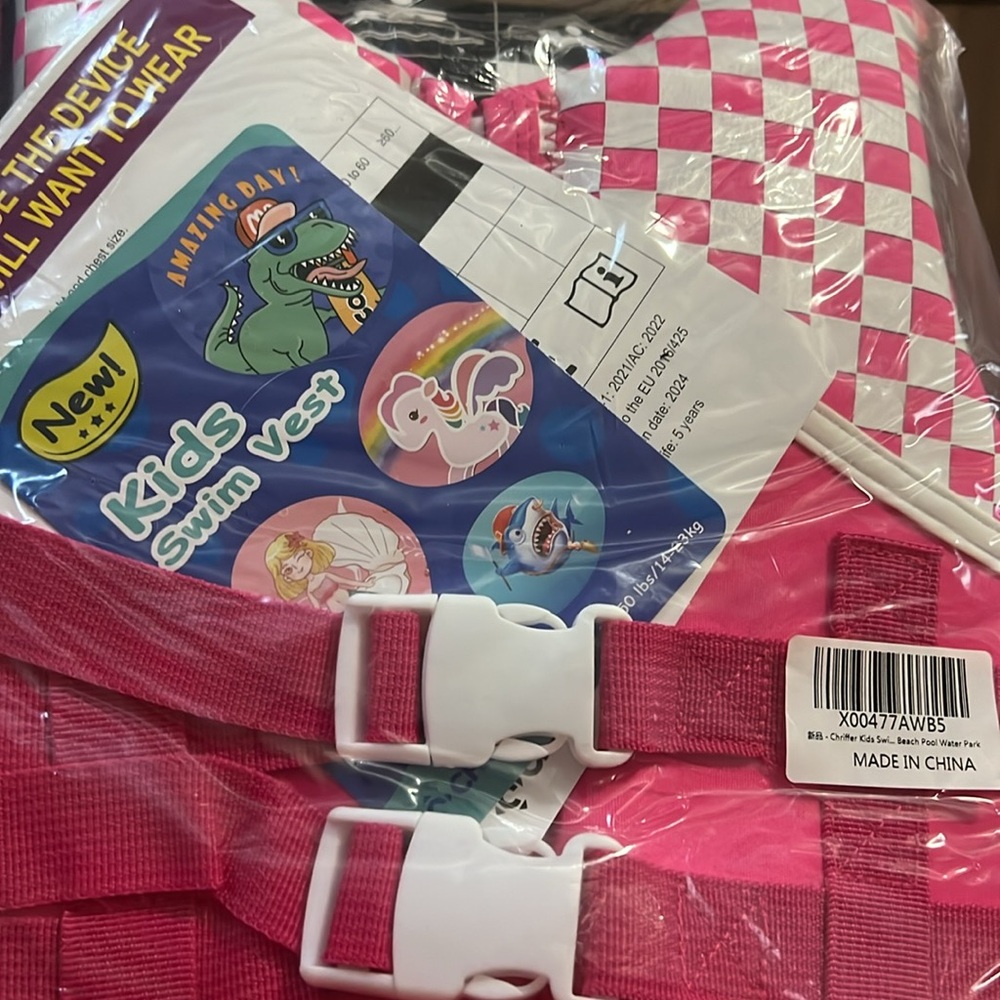 NWT Toddler white and pink Swim Vest Life jacket Adjustable Size guide in photos - Picture 12 of 13